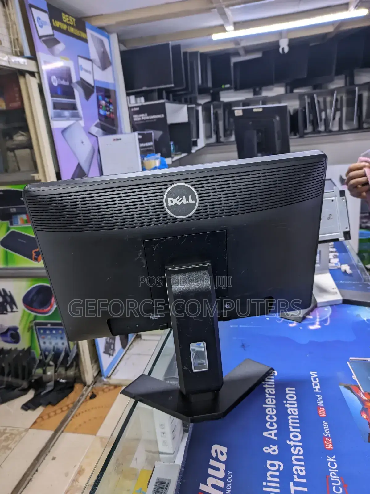 Dell Monitor.
