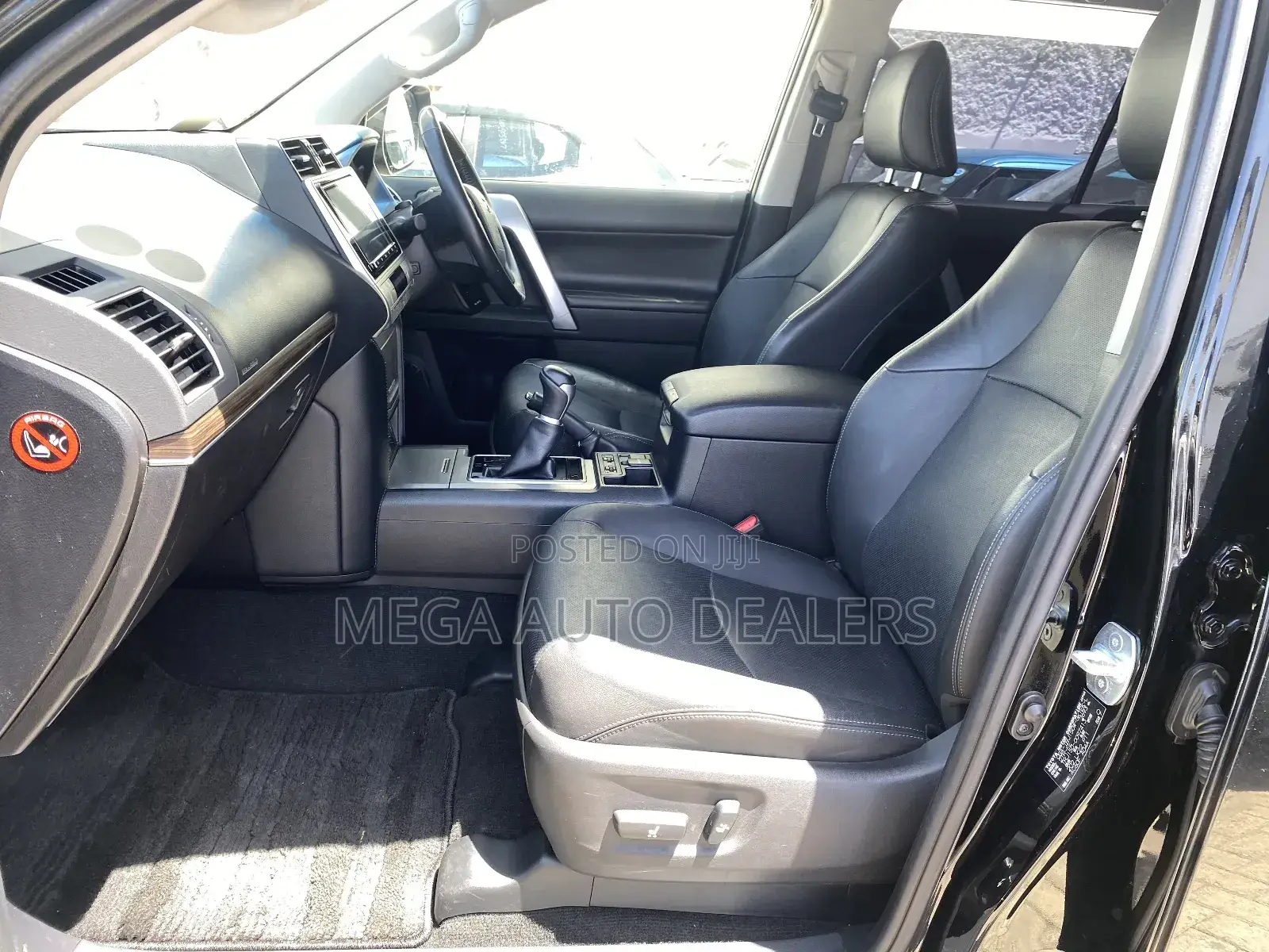 Toyota Land Cruiser Prado 2018 Black