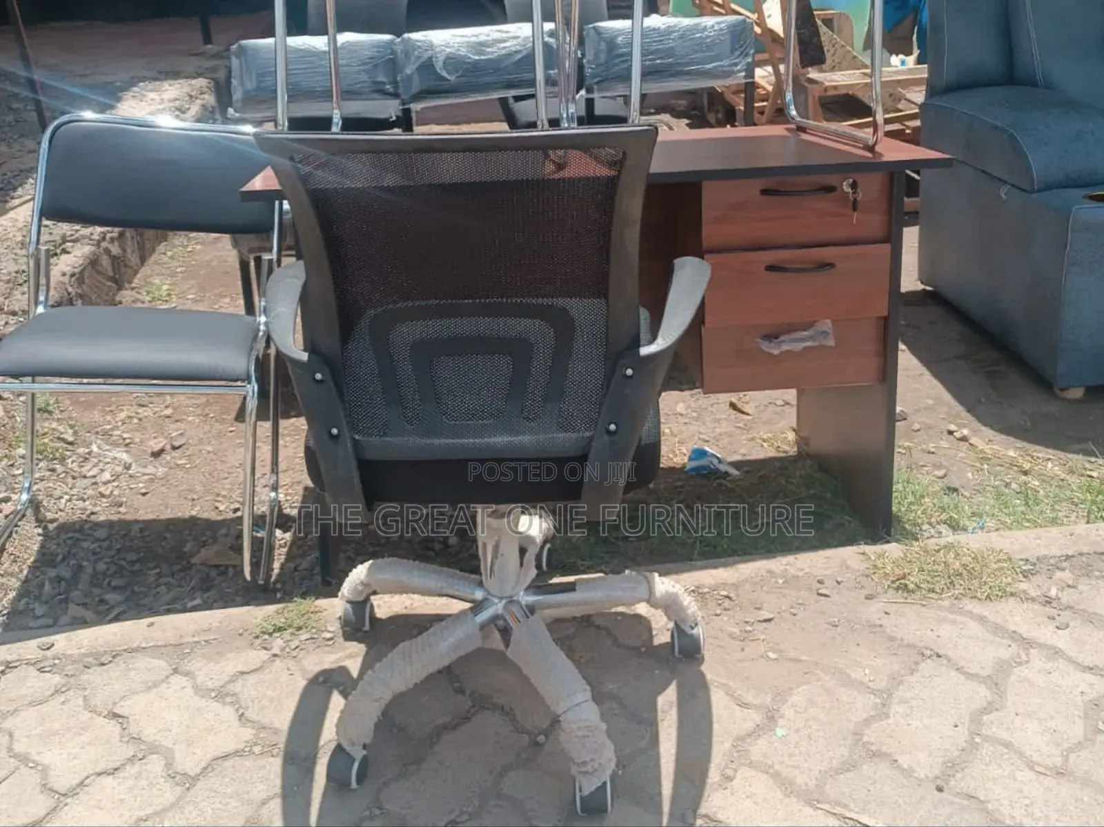 New 1m Office Desk With Mesh Swivel Office Chair Hv4ez