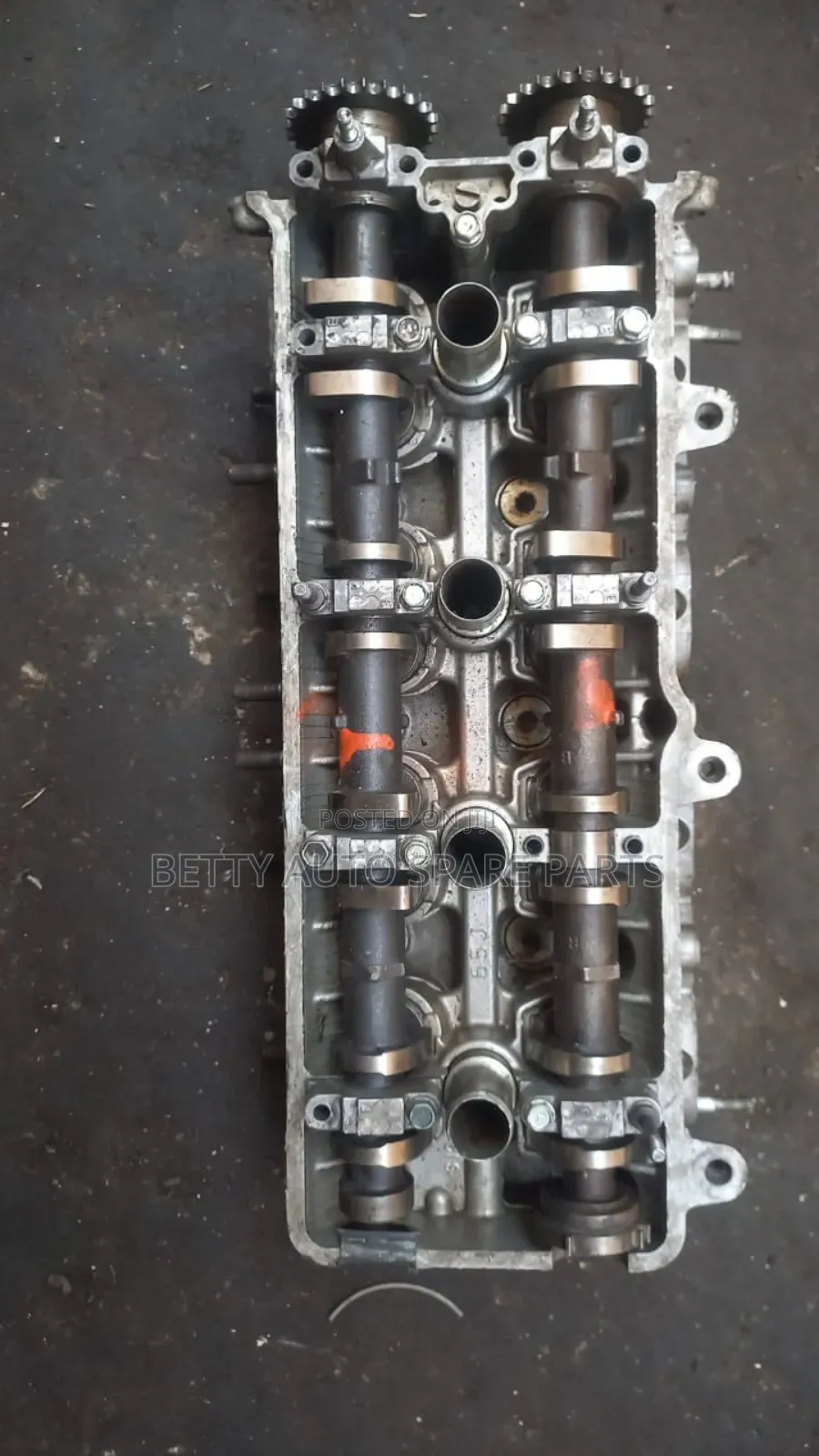 Suzuki Escudo J20 Cylinder Head