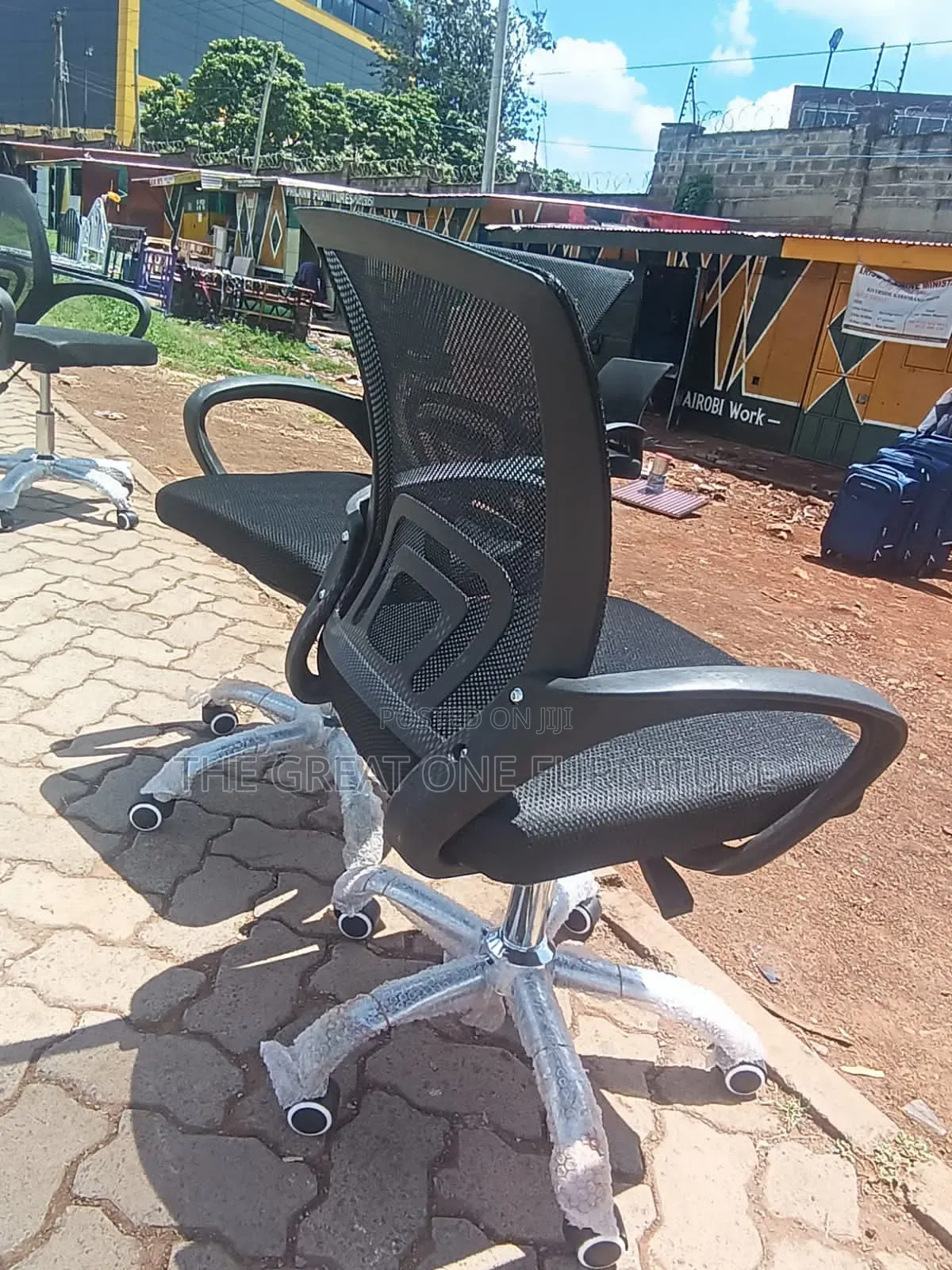Brand New Black Mesh Office Chair Bf4rdx