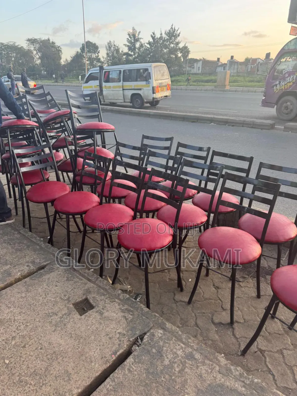 Restaurants And Bar Low Flats Chair