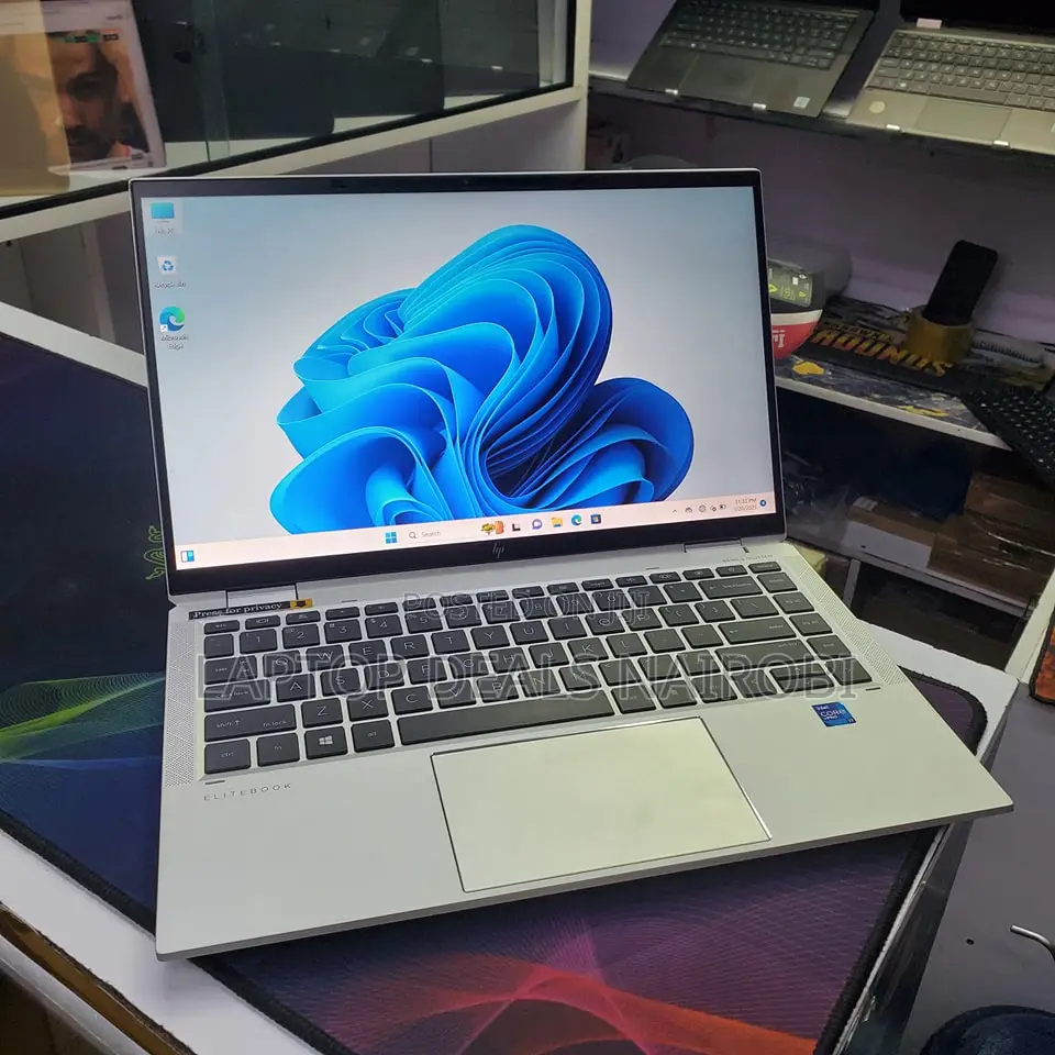Laptop HP EliteBook 1040 G8 8GB Intel Core I7 SSD 512GB