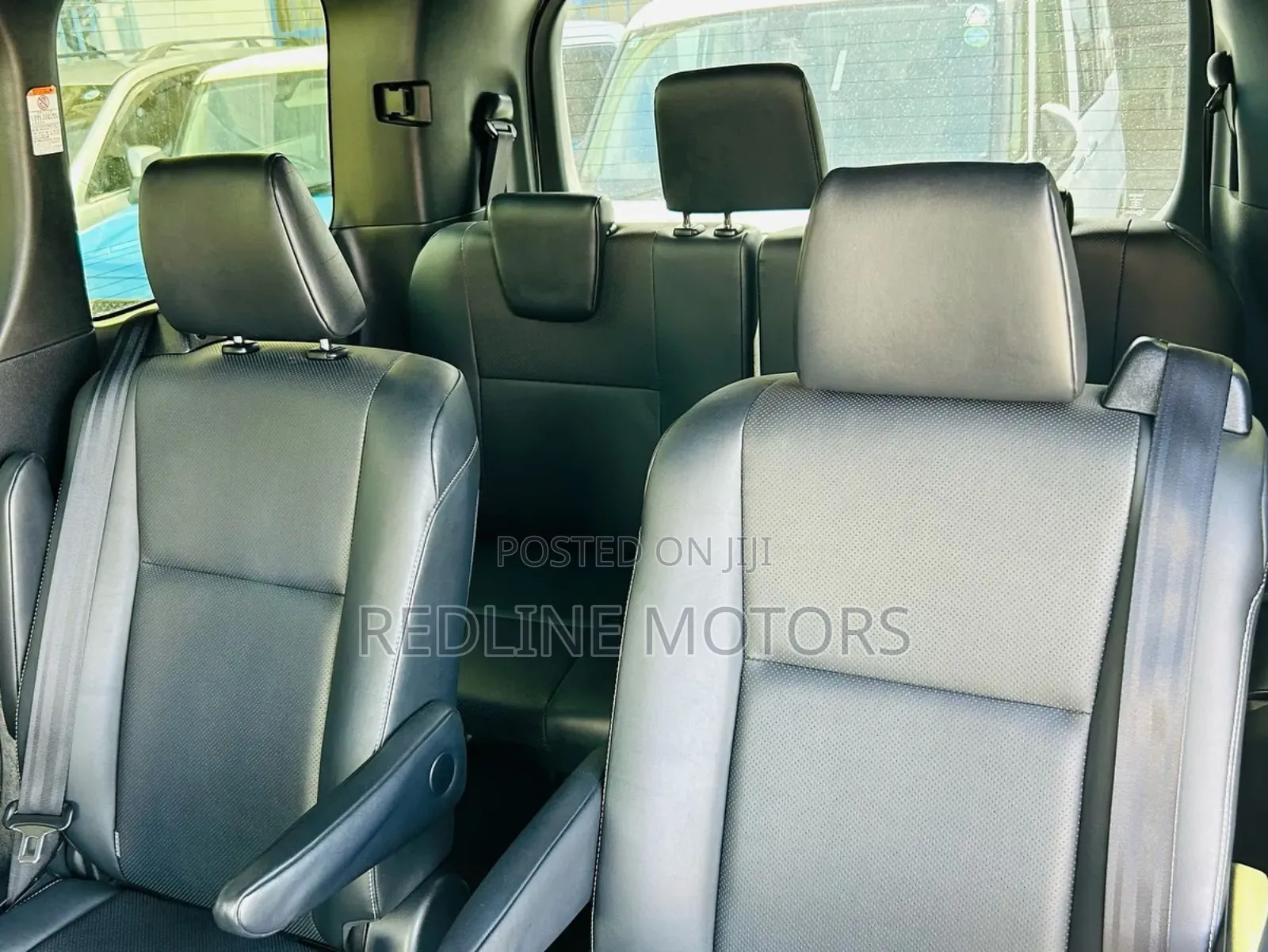 Toyota Esquire 2018 White