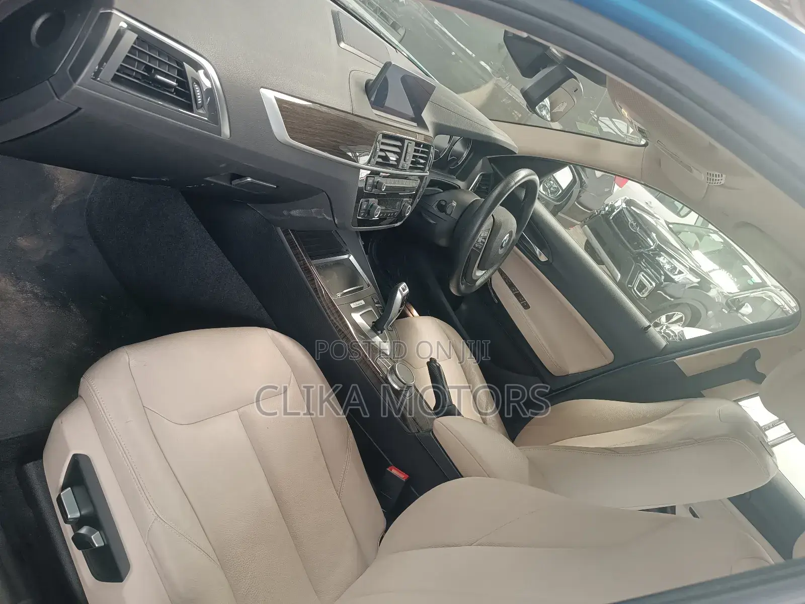 BMW 118i 2018 Blue