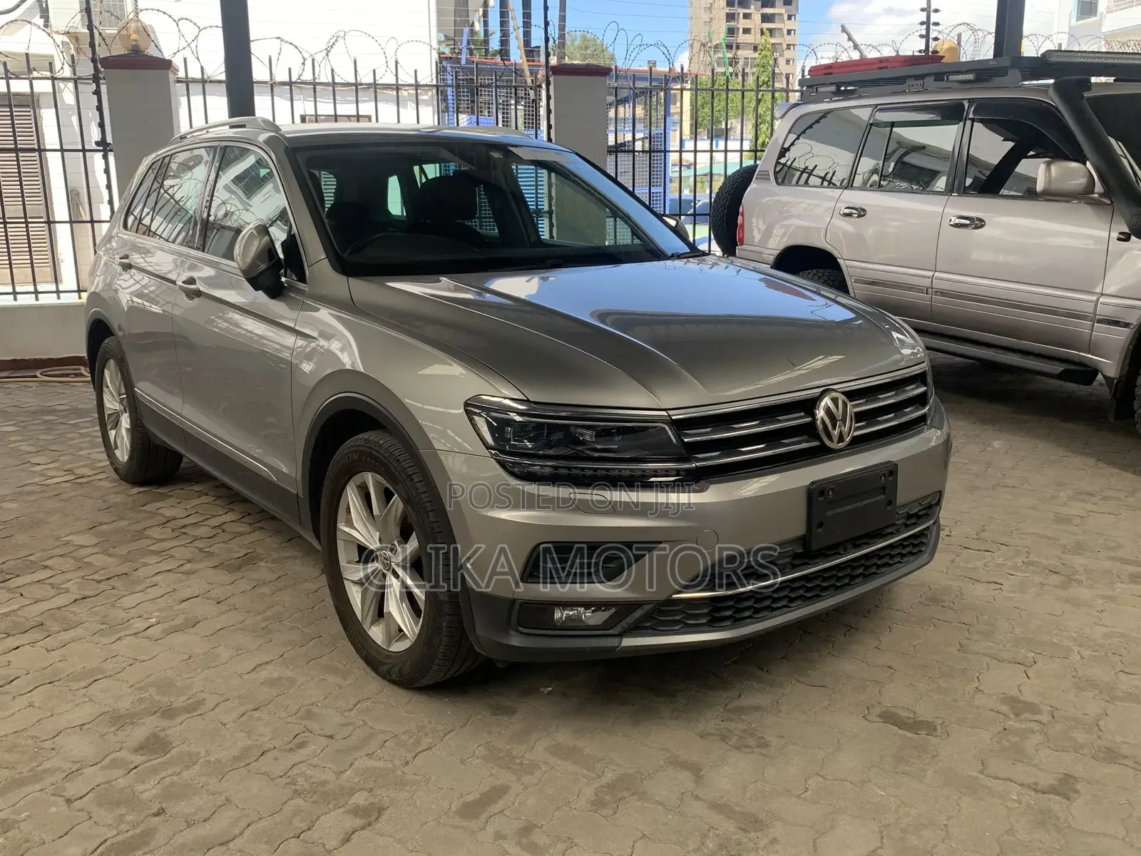 Volkswagen Tiguan 2.0T S FWD 2018 Ivory