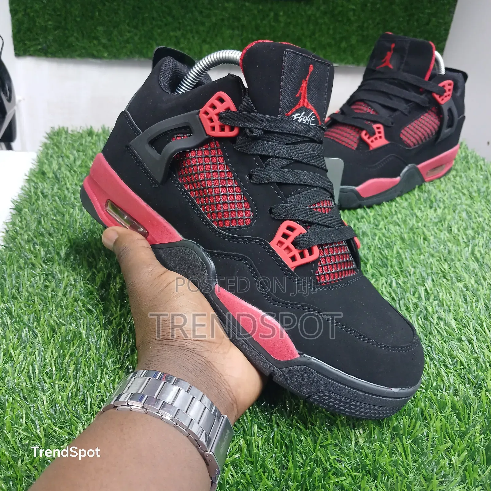 Jordan 4 Thunder Red Size 37_45