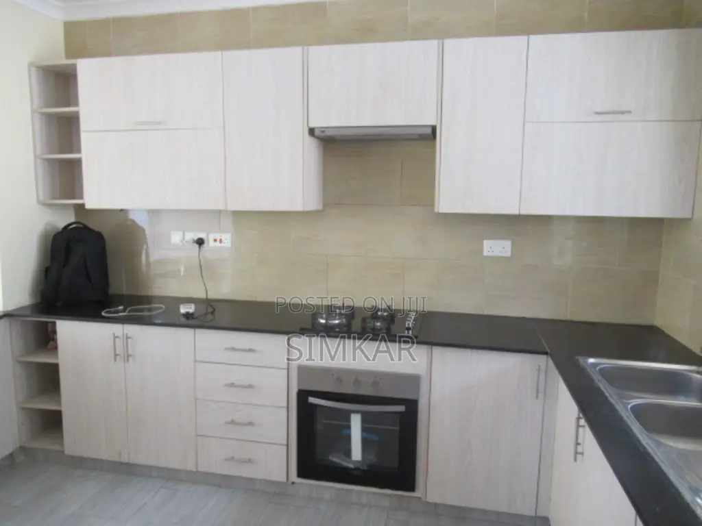 4bdrm Villa in Syokimau, Gateway Mall Area for sale