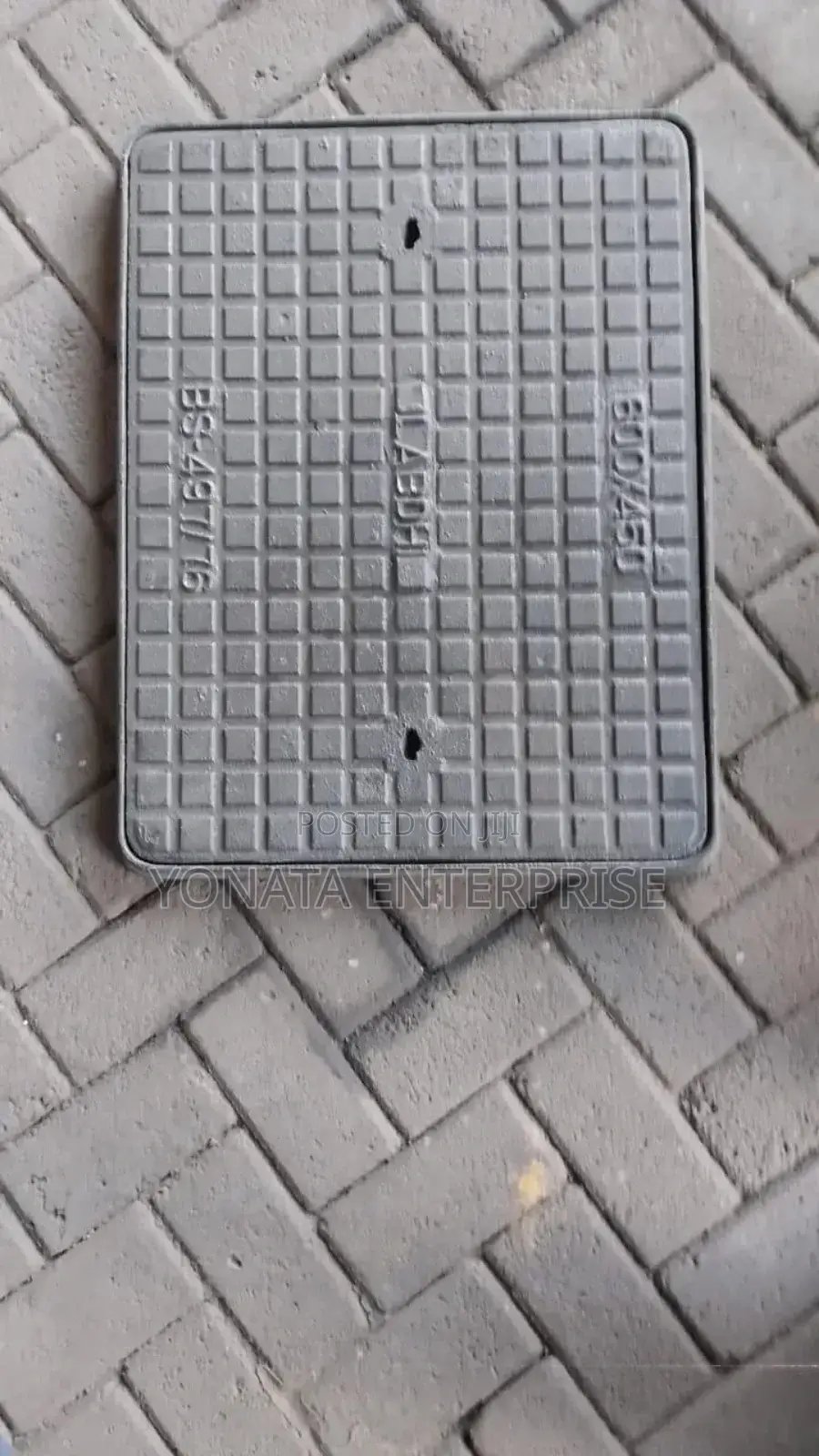 450*600mm Cast Iron Manhole Covers (Heavy Duty)