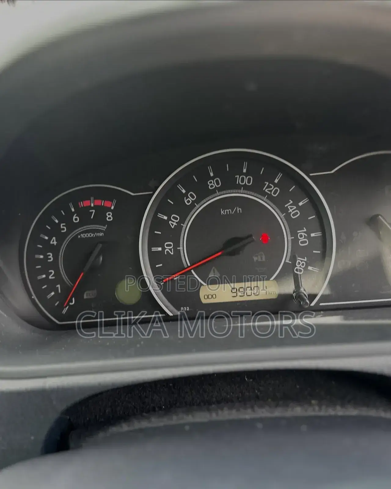 Toyota Noah 2.0 AWD (7 Seater) 2018 Silver