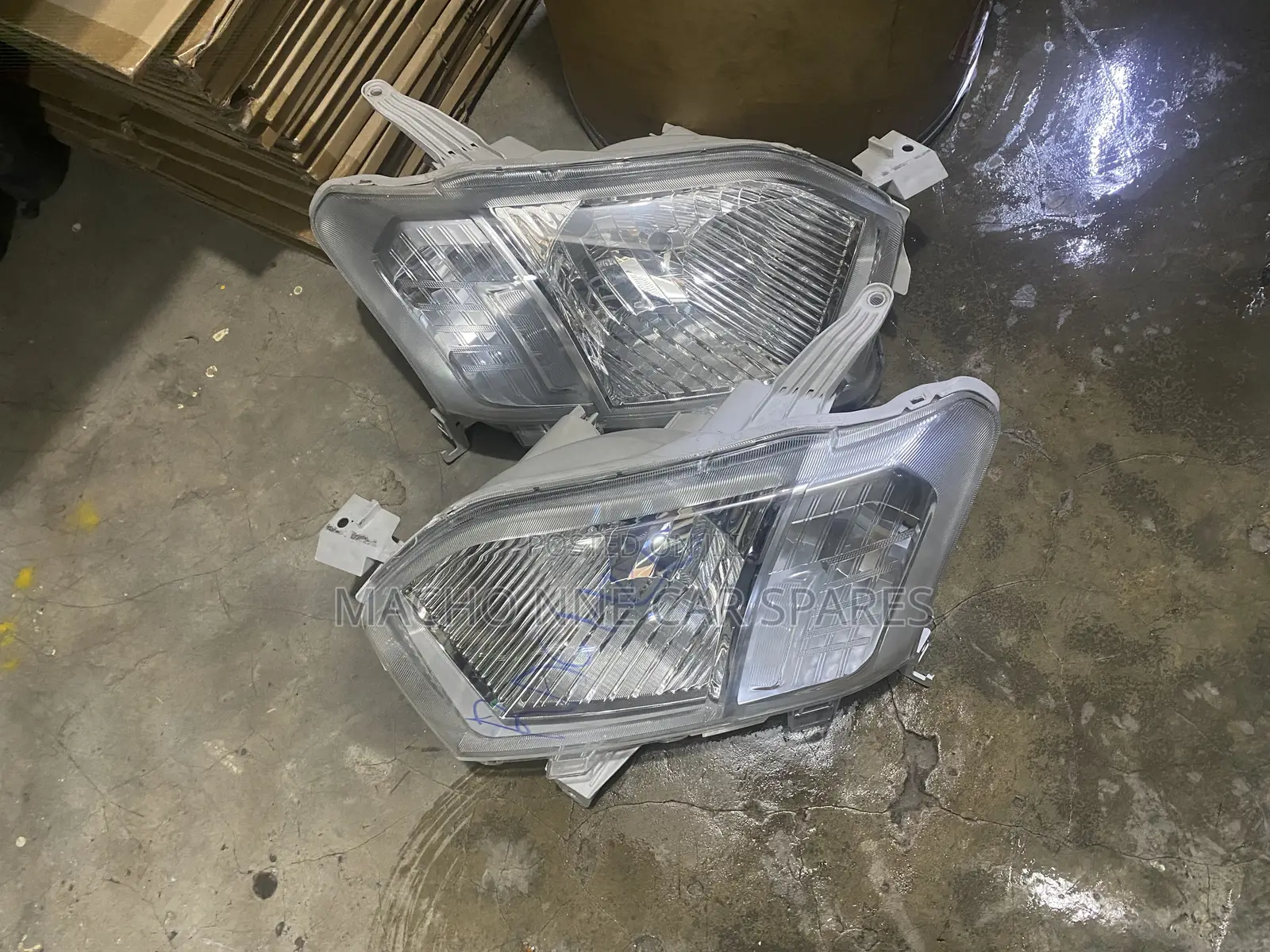 Toyota Probox 2015 Headlight