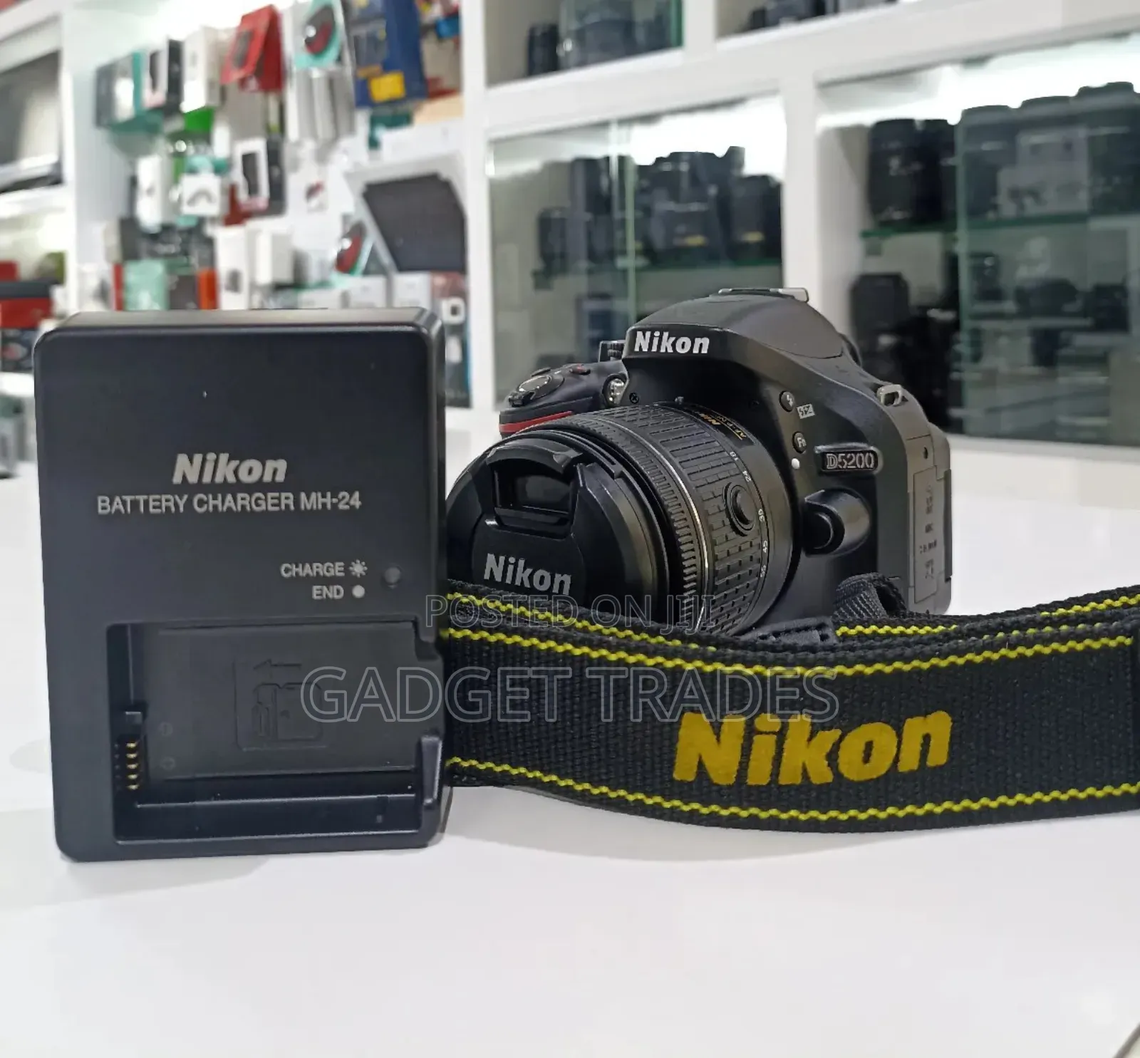 Nikon D5200 With 18-55mm Lens(Ex Uk Clean)