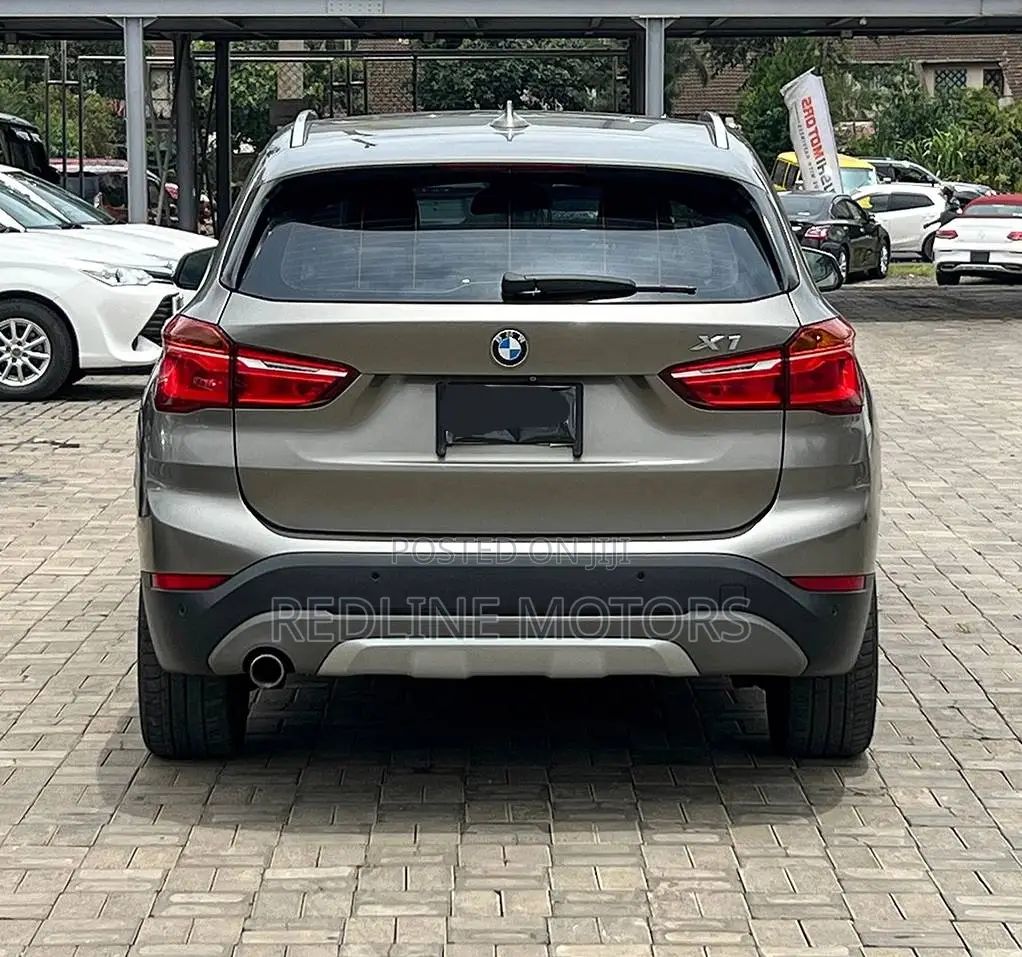 BMW X1 xDrive28i AWD 2016 Ivory