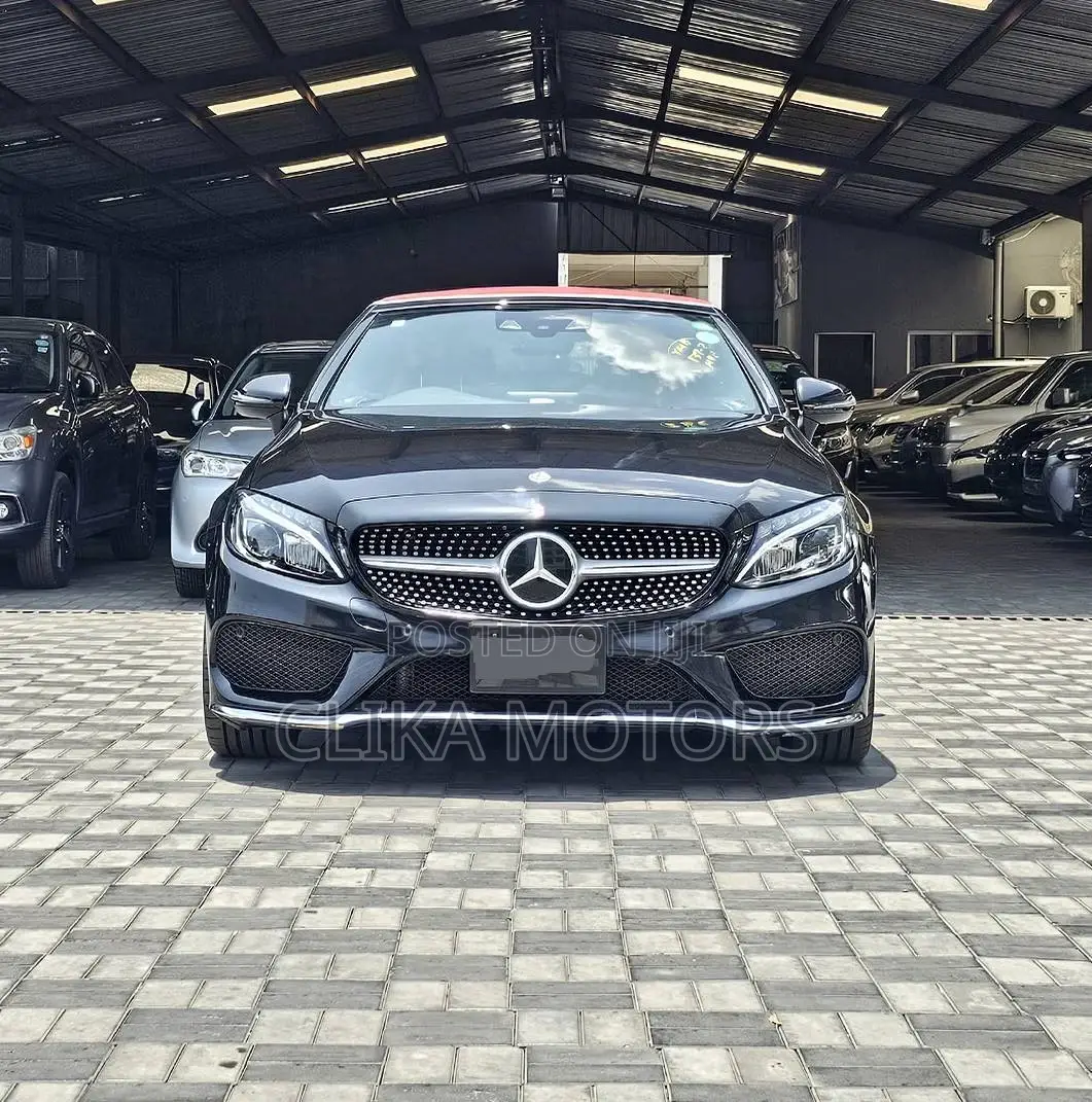 Mercedes-Benz C180 2017 Matt Black