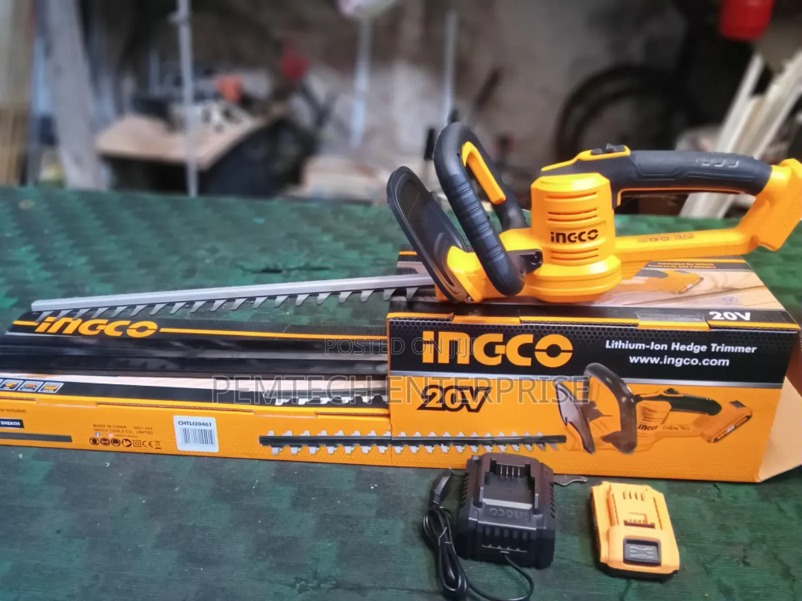 20v 450mm Battery Hedge Trimmer Ingco Chtli20461