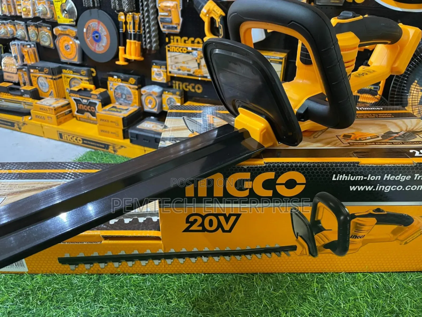 20v 450mm Battery Hedge Trimmer Ingco Chtli20461