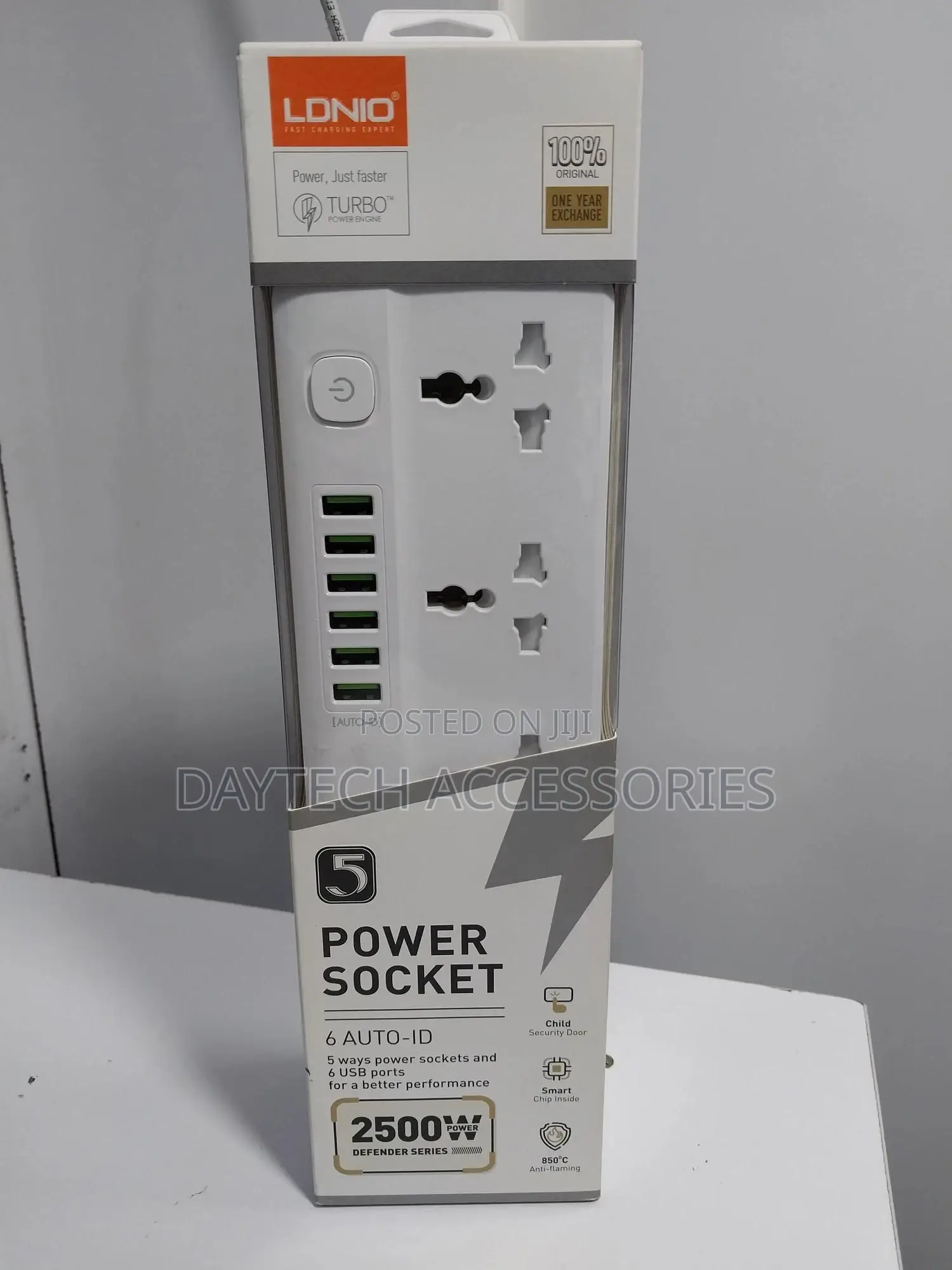 Ldnio Sc5614 Power Strip With 5 Ac Outlets 6 Usb Ports 2m
