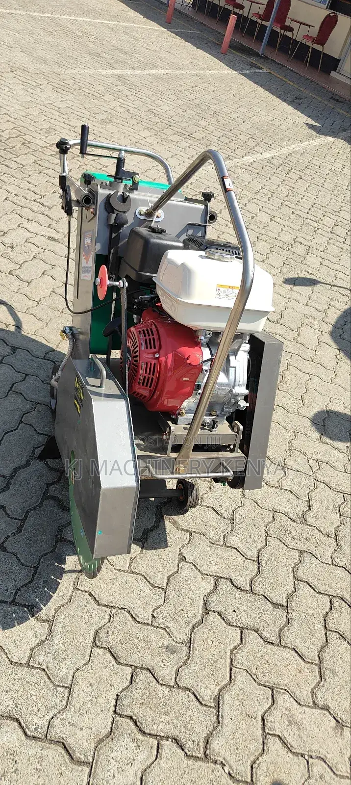 Concrete Floor Cutter Machine