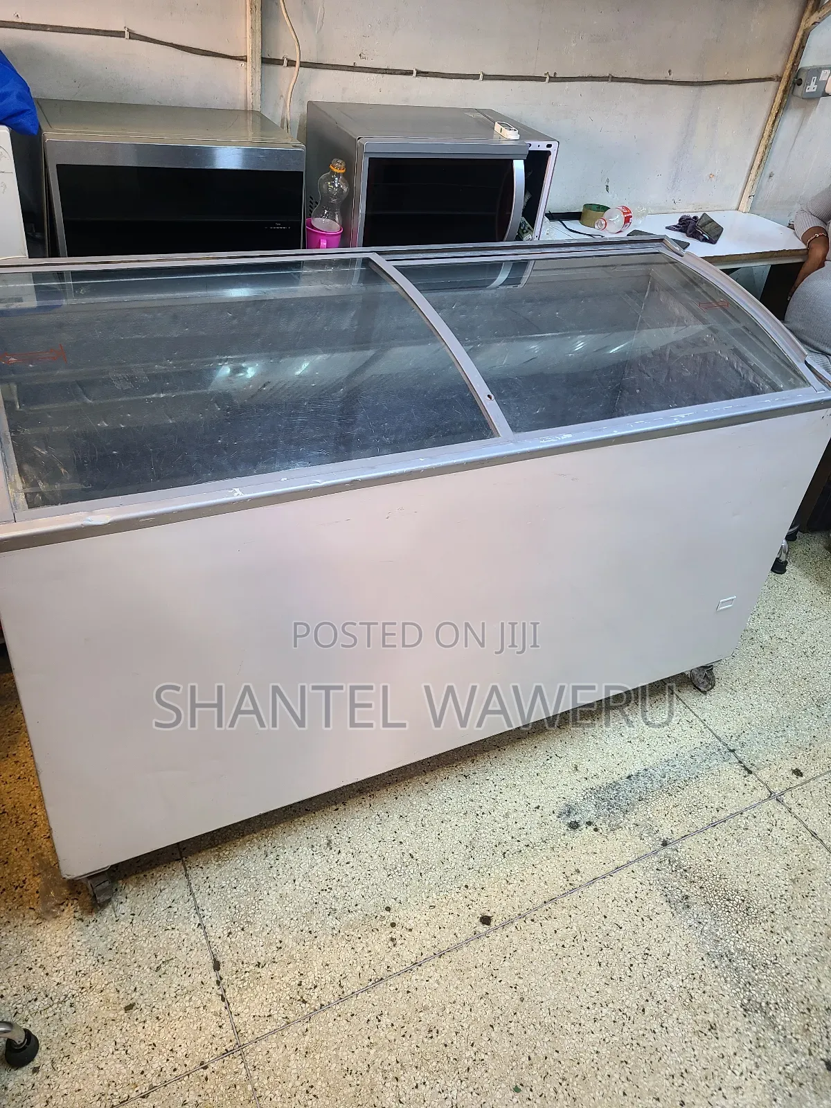 Glas Door Chest Freezer/ Deep Freezer
