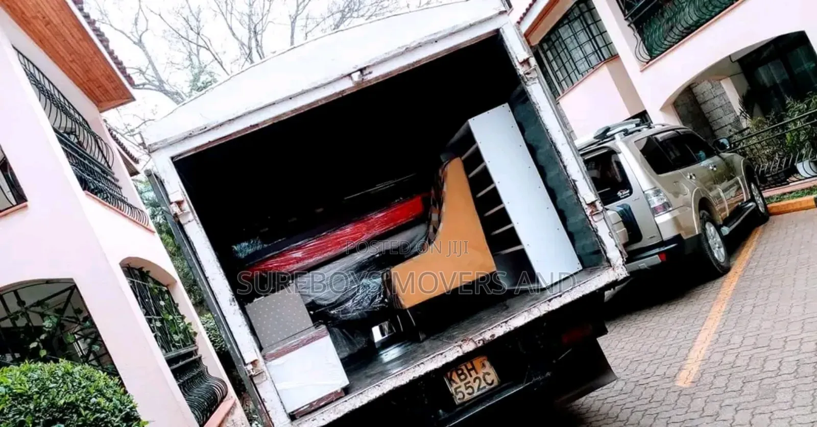 We Offer Transport//Movers Hire Lorry and Pickup