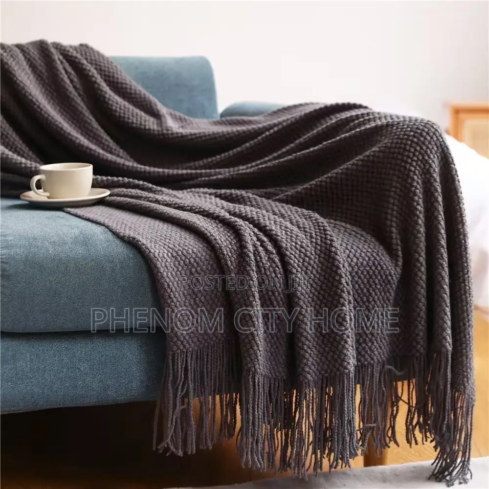 Elegant Fancy Knitted Fleece Blankets