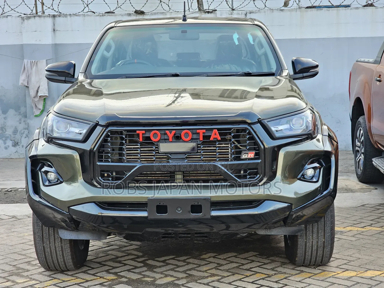 Toyota Hilux SR5 4x4 2018 Green