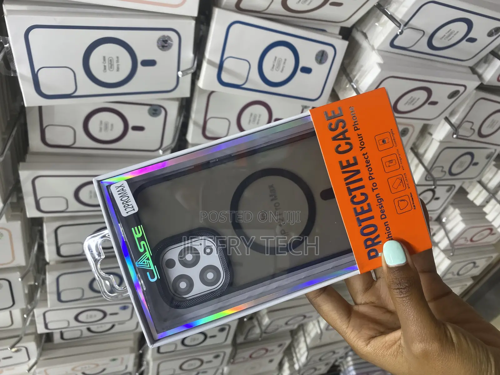 Casekoo iPhone 12 Pro Max Magsafe Translusent Black Case
