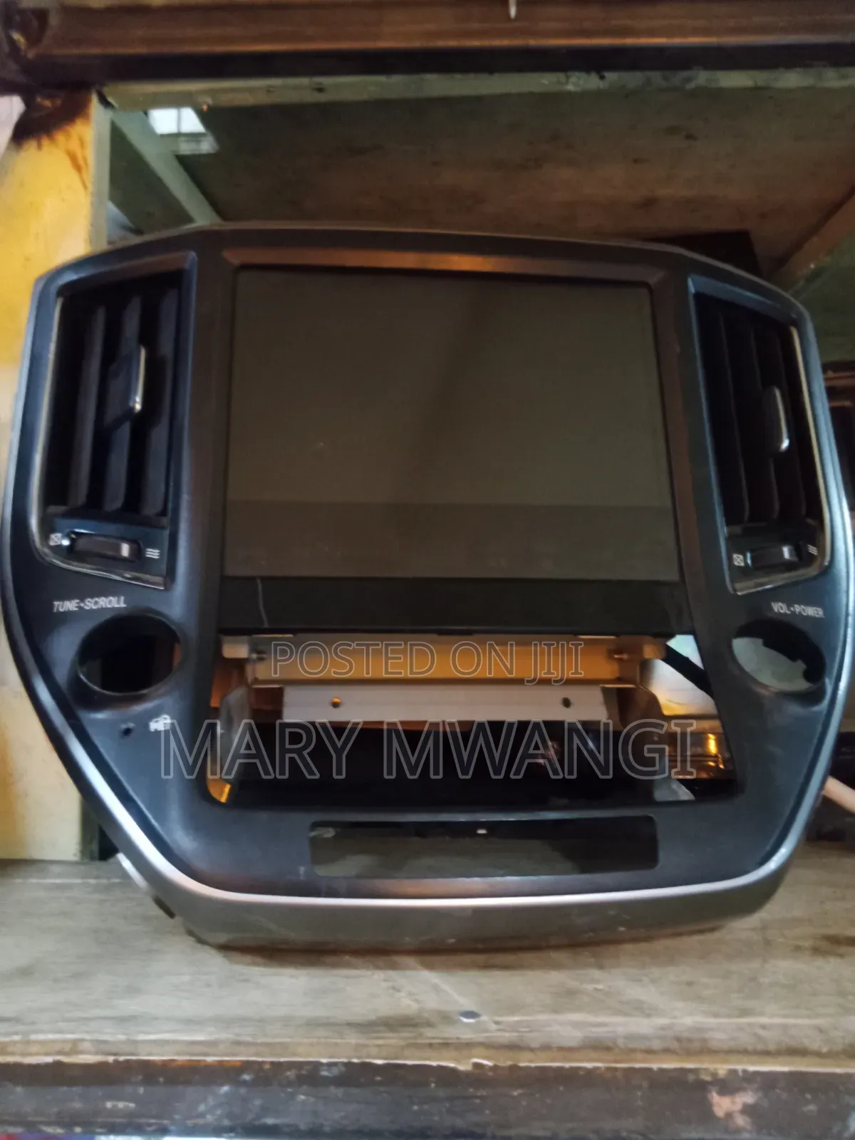 Ex Japan Crown 2015 Radio and Ac Control