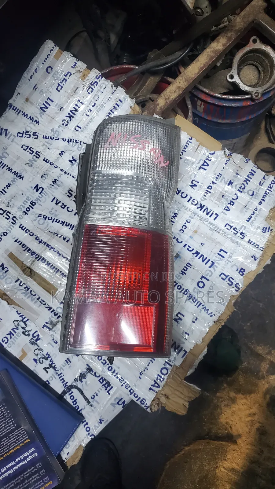 Baklights Nissan Caravan New Model