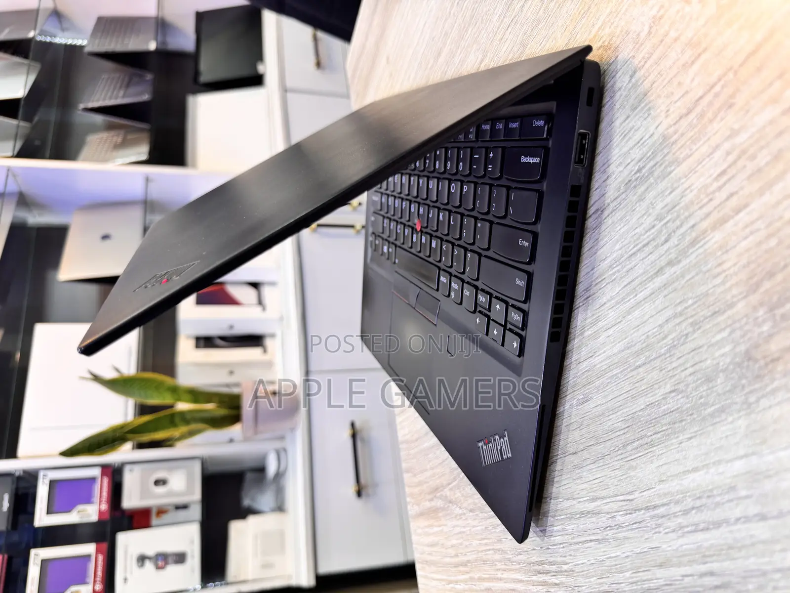 Laptop Lenovo ThinkPad T14s Gen 2 16GB Intel Core i5 SSD 512GB