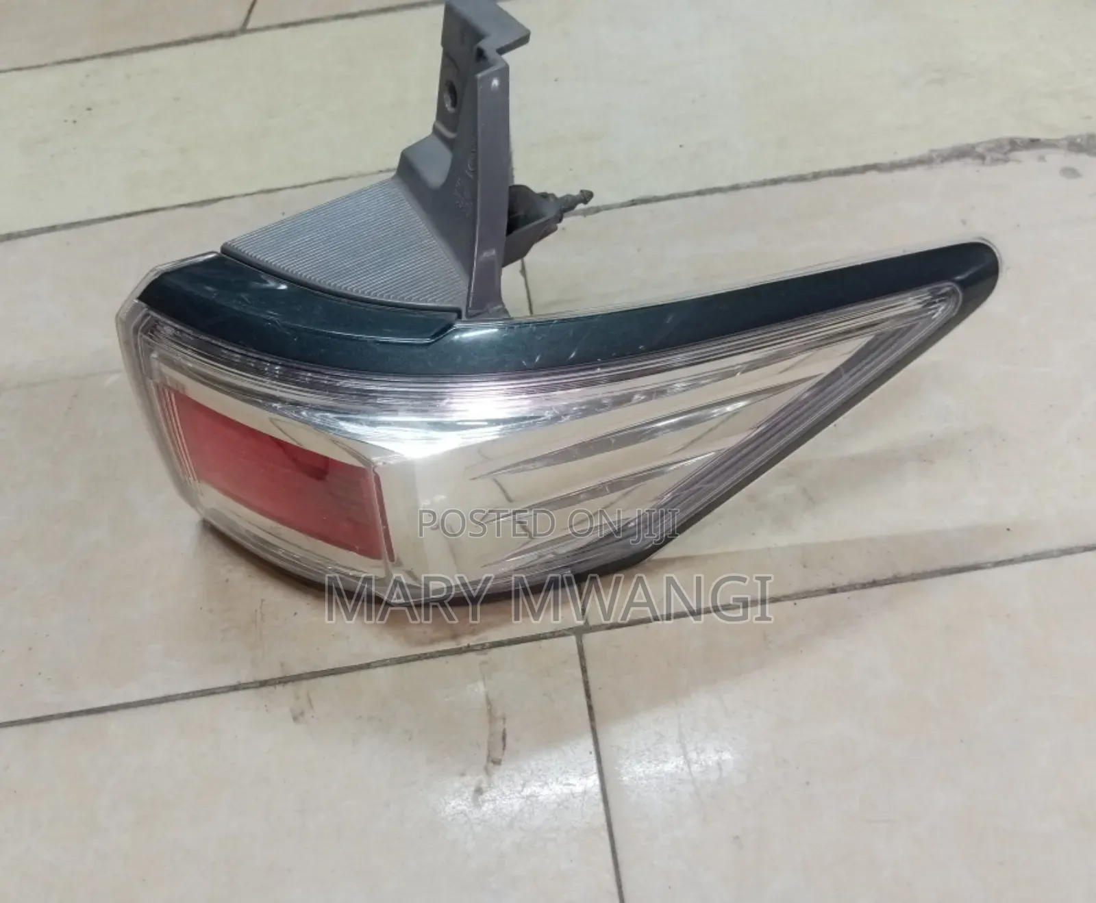 Ex Japan Nissan Elgrand Taillight/Rear Light/Backlight