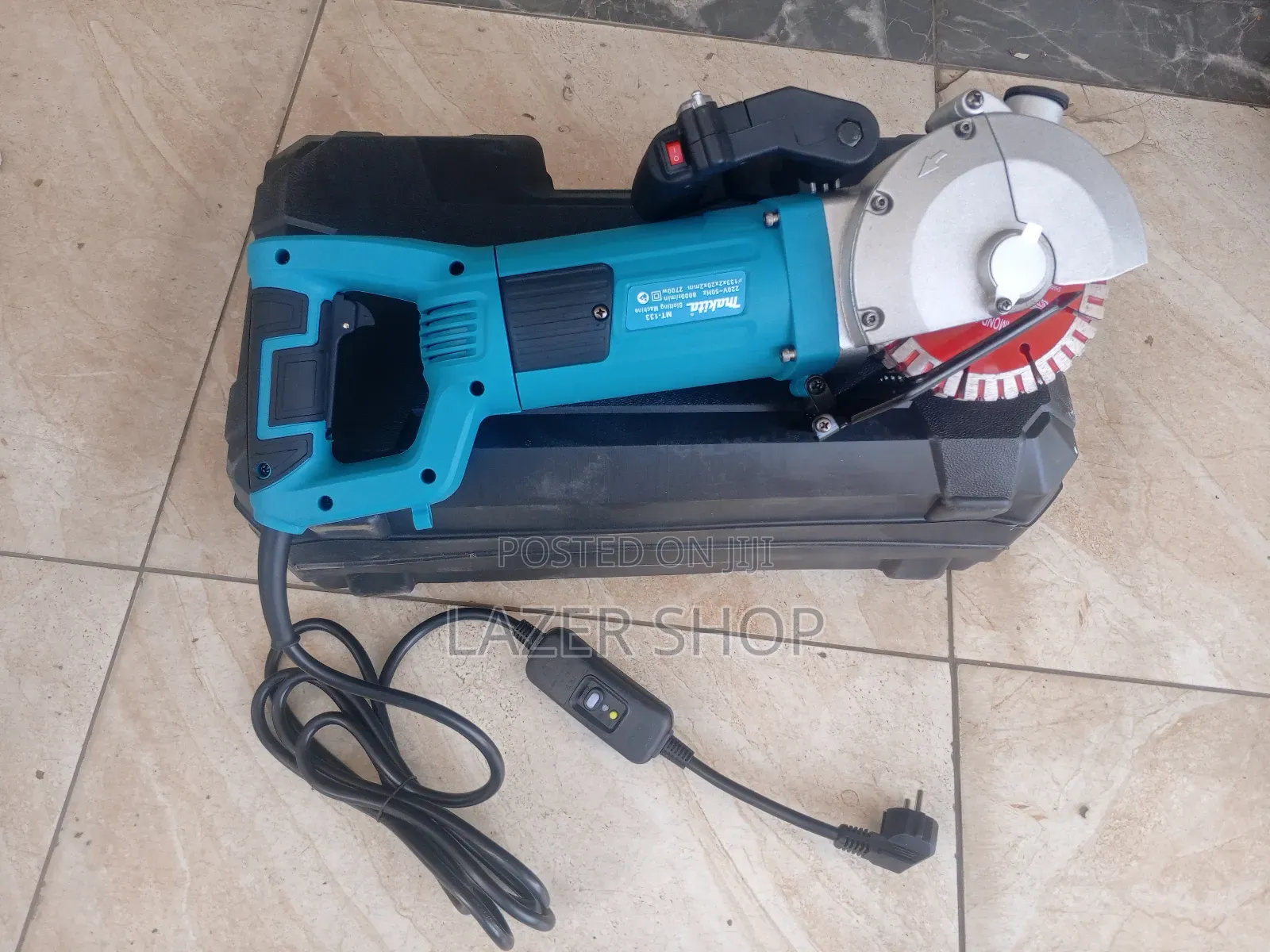 Makita Wall Chaser