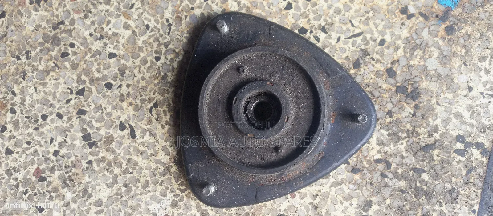 Subaru Impreza Shock Mount