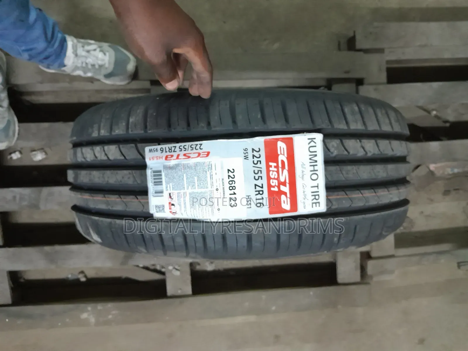 225/55r16 Kumho Tyres Brand New Made in Korea