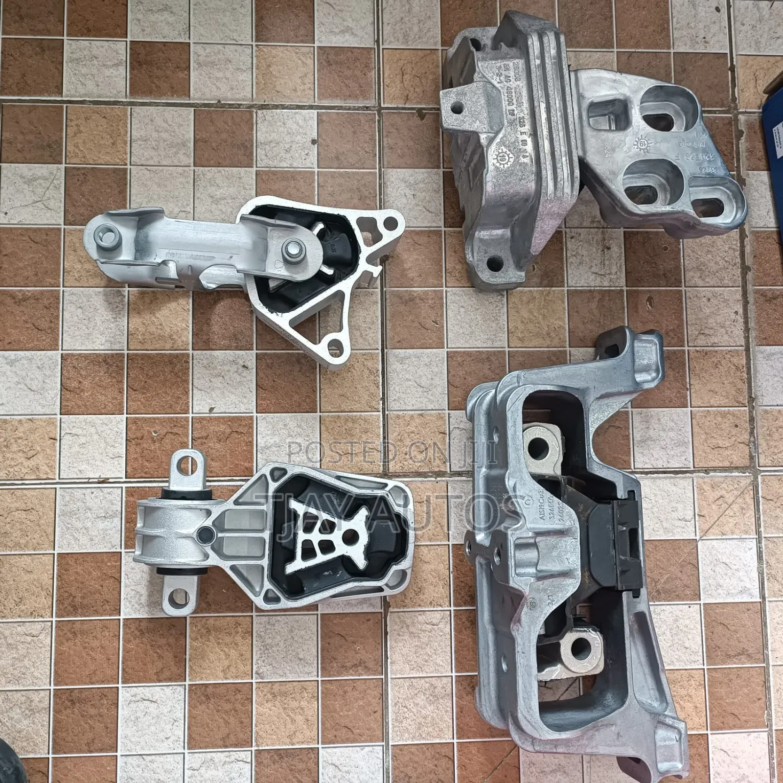B Class W246 W245 M270 Engine Gearbox Mounting