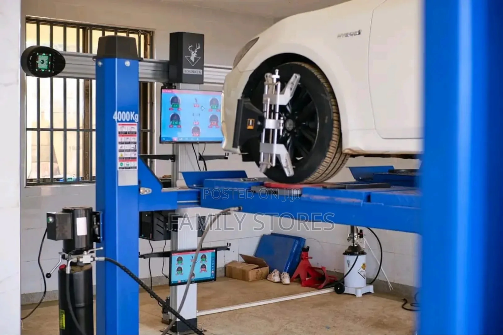 Roadbuck Brand Wheel Alignment Machine With Four Post Lift