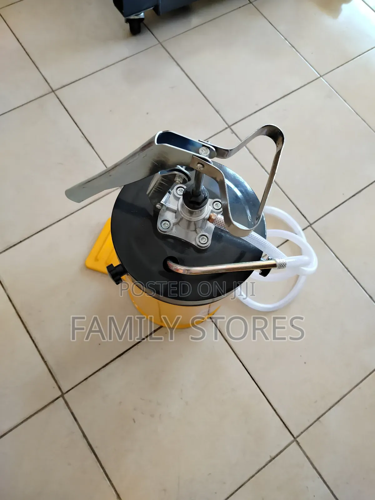 Cc Manual Pumping Machine 7litres Capacity