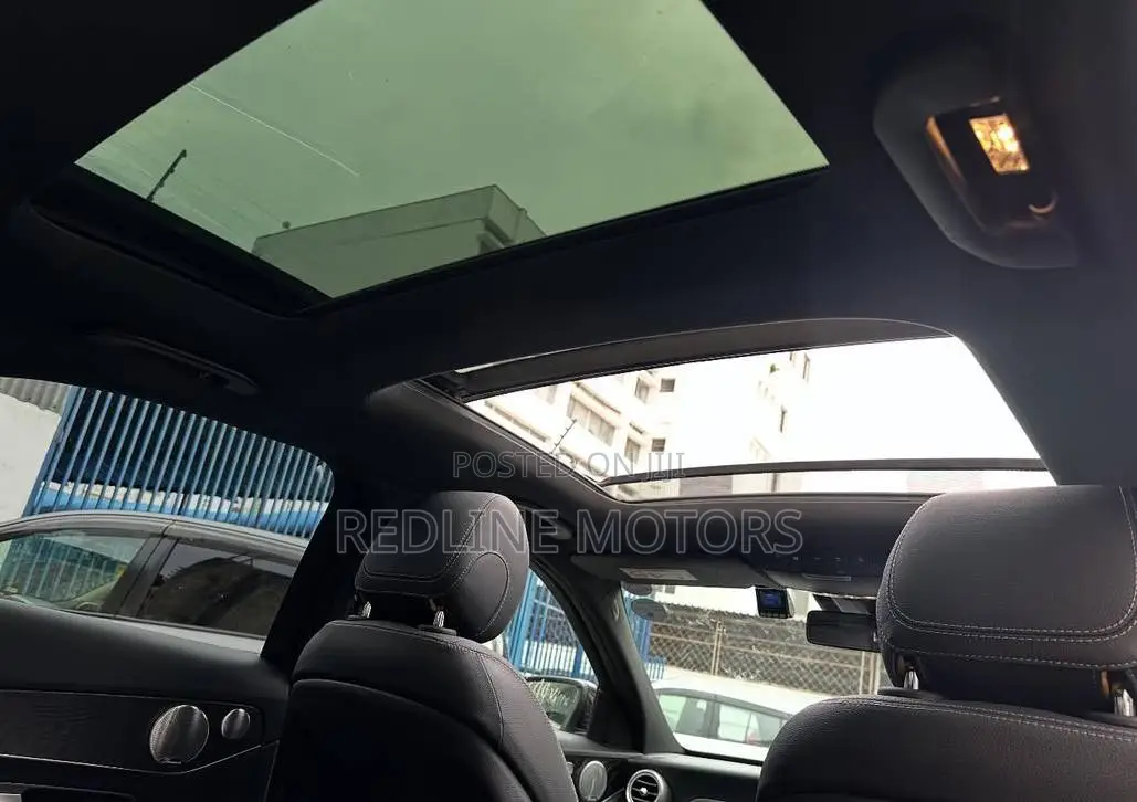 Mercedes-Benz C200 2018 Burgundy