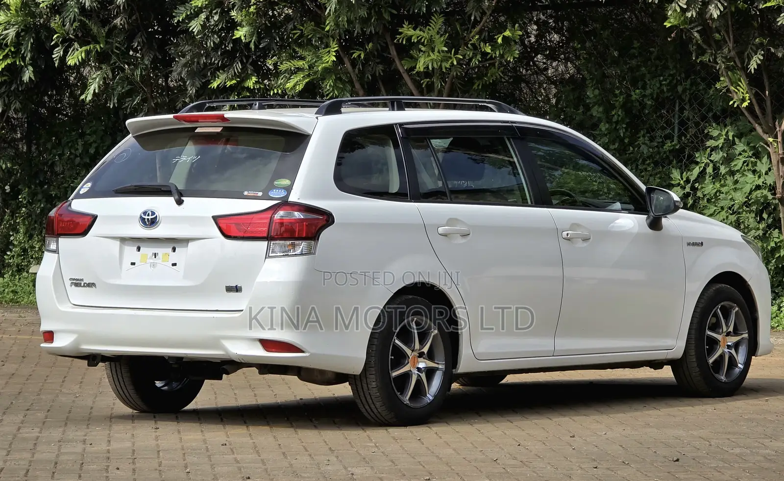 Toyota Corolla Fielder 1.5 Hybrid FWD 2018 Off white