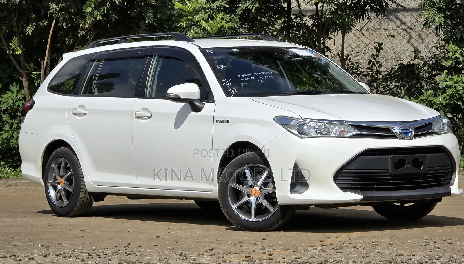 Toyota Corolla Fielder 1.5 Hybrid FWD 2018 Off white