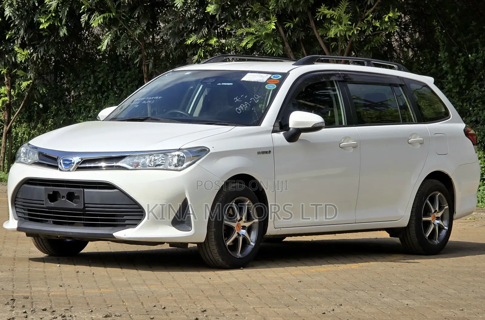 Toyota Corolla Fielder 1.5 Hybrid FWD 2018 Off white