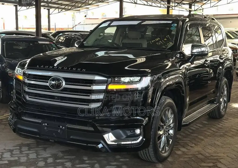 Toyota Land Cruiser 2023 Matt Black