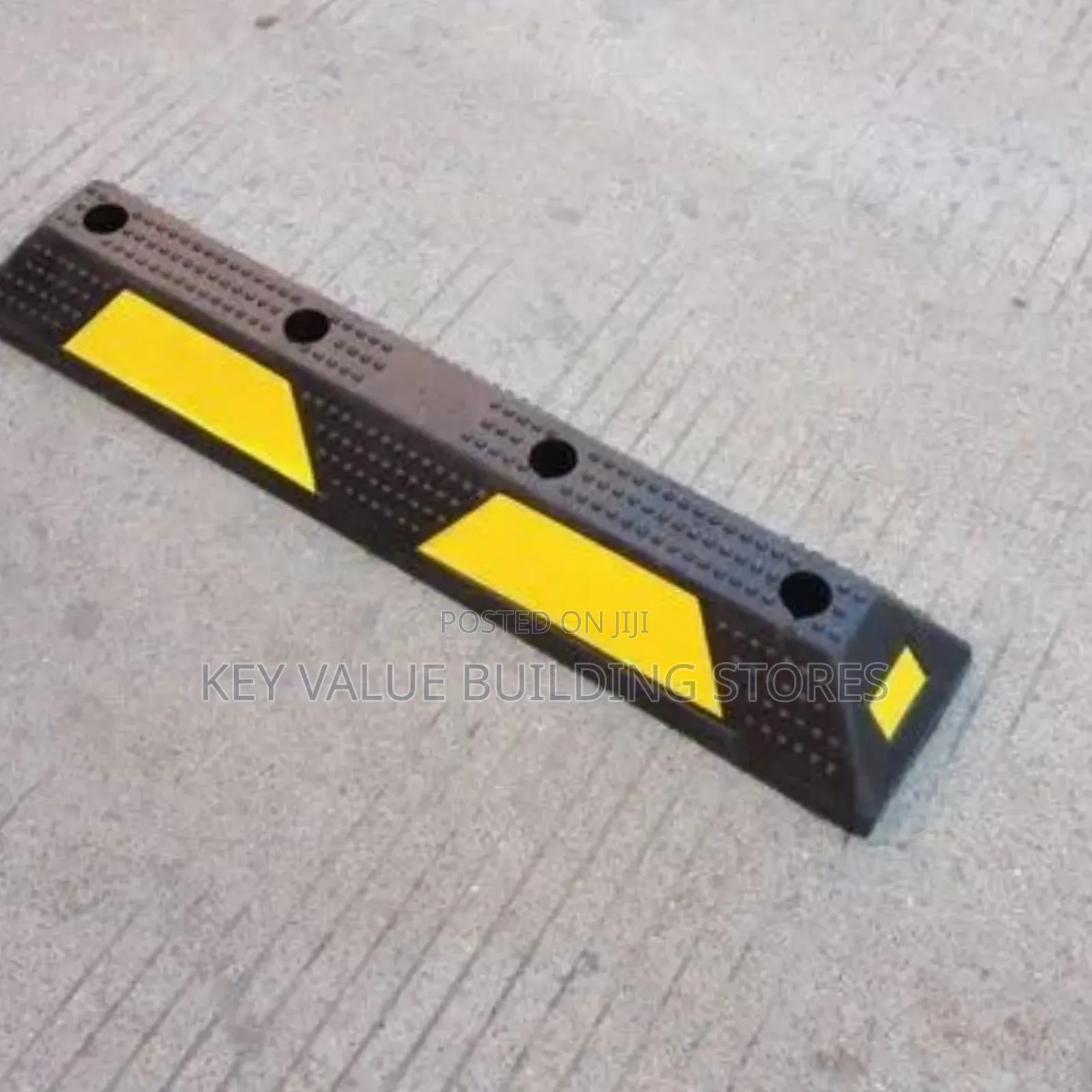 Wheel Stopper (Rubber-Barrier)