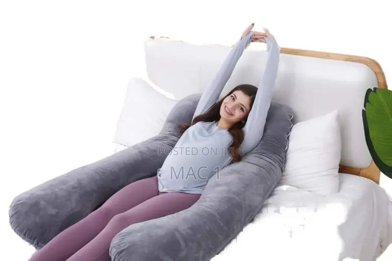 U Shape Pregnancy Pillow Velvet (Exactly as in the Photo)
