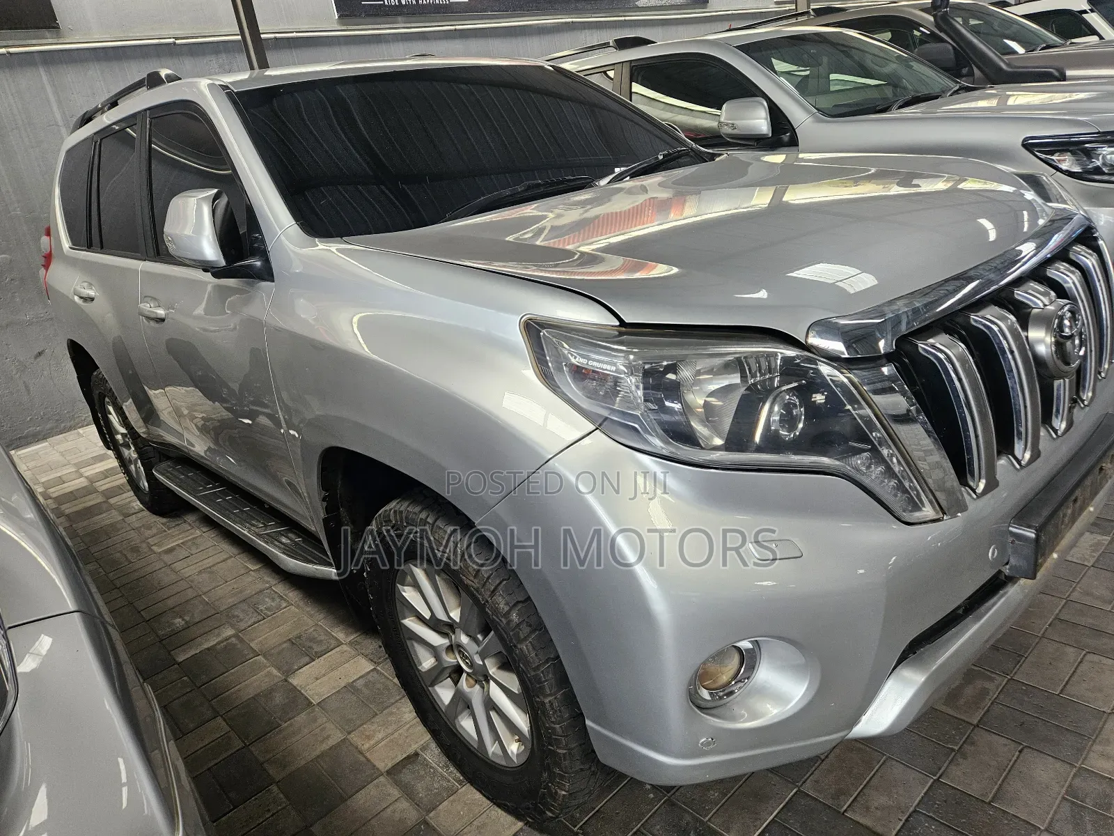 Toyota Land Cruiser Prado 2016 Silver