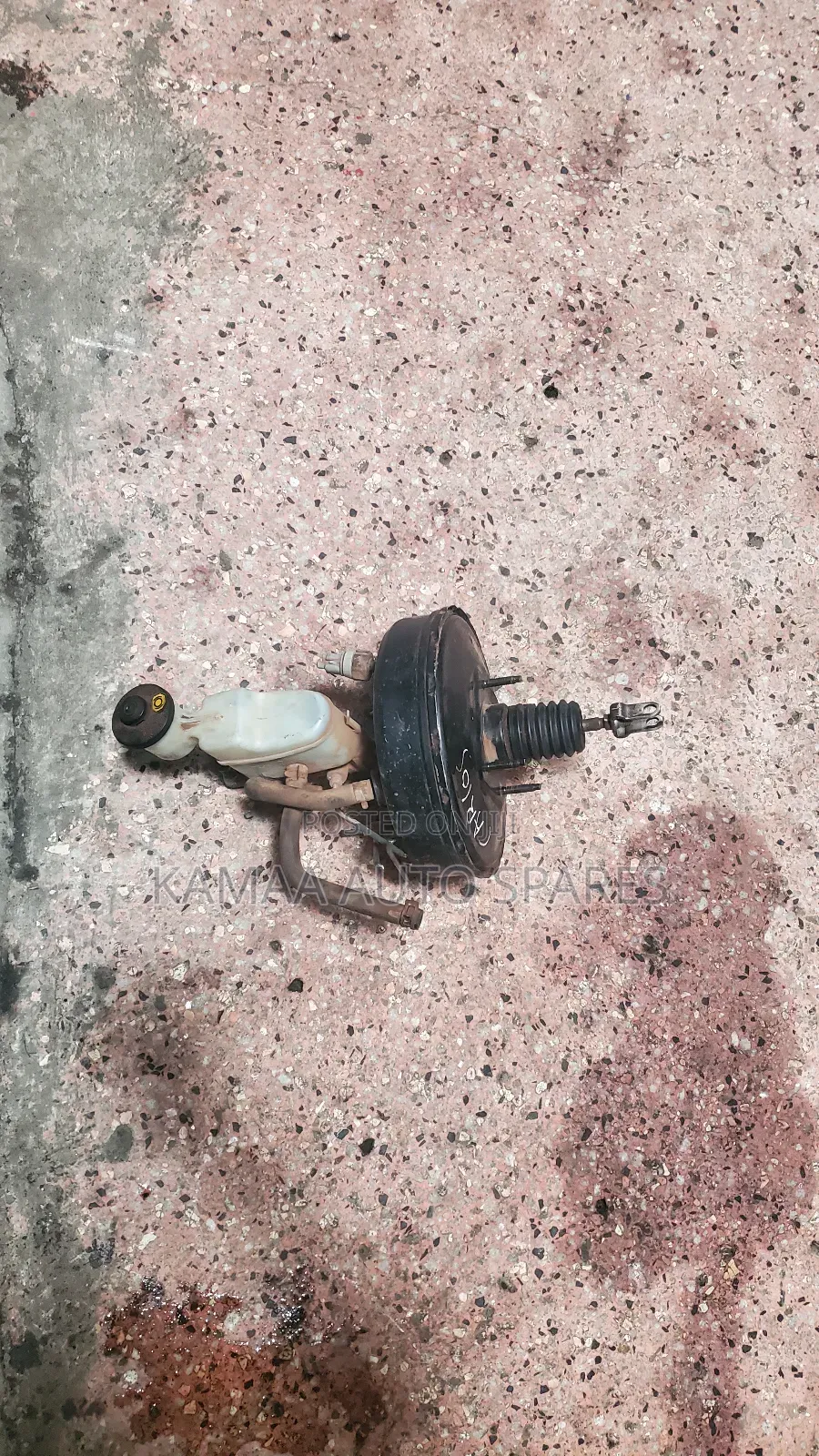 Toyota Hilux Vigo Brake Booster