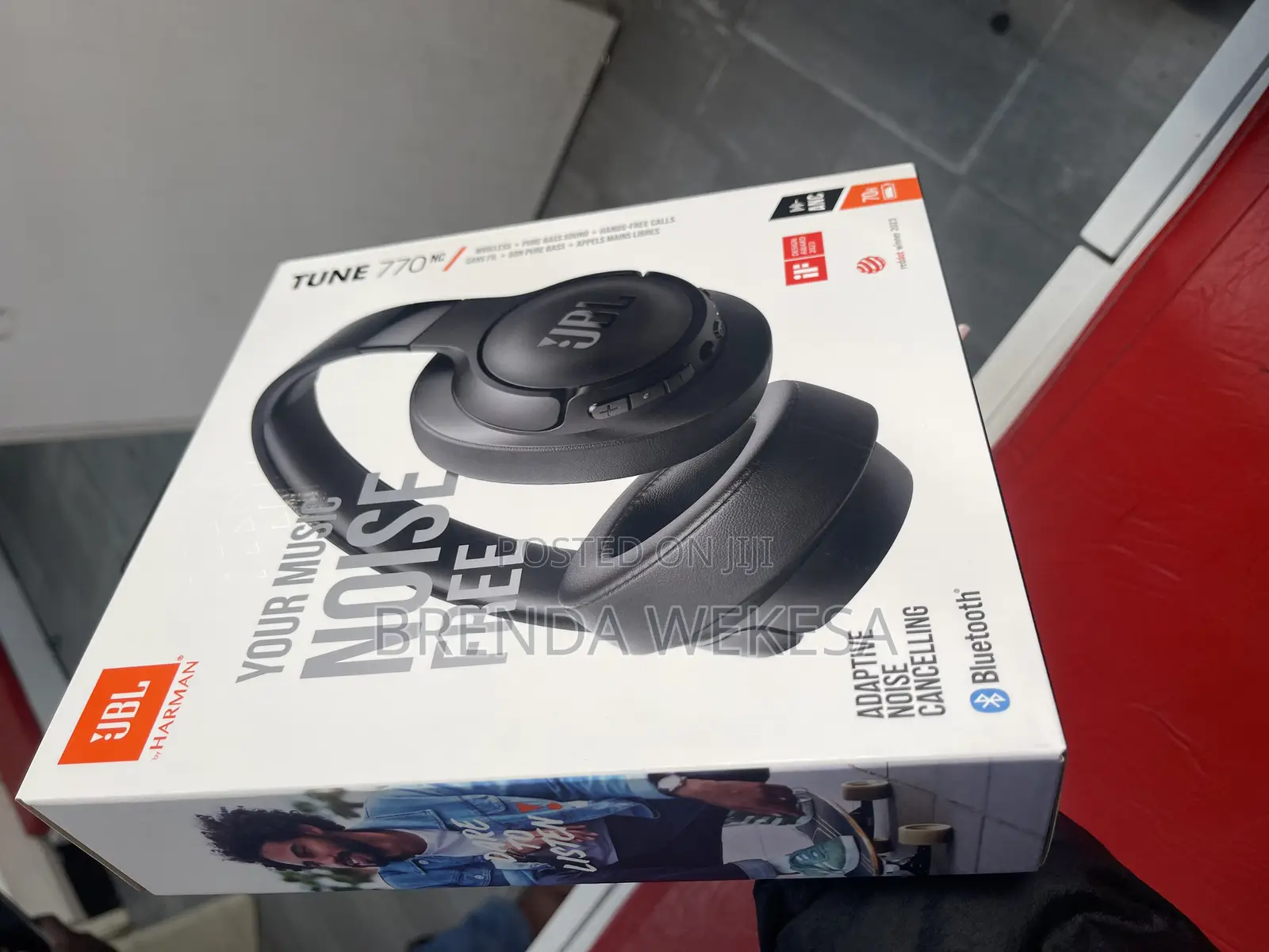 JBL Tune 770nc Wireless on-Ear Adaptive Noise Cancelling