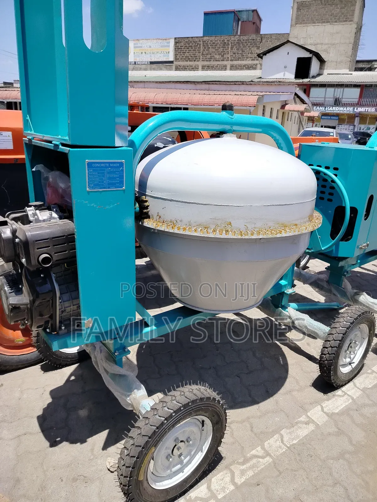 Windsor Uk 500l Diesel Concrete Mixer 10hp Engine.