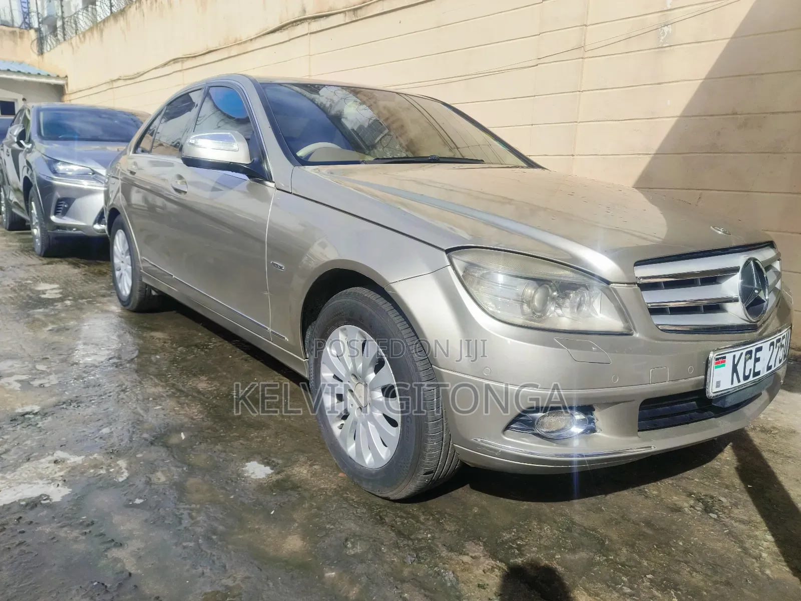 Mercedes-Benz C250 2009 Brown