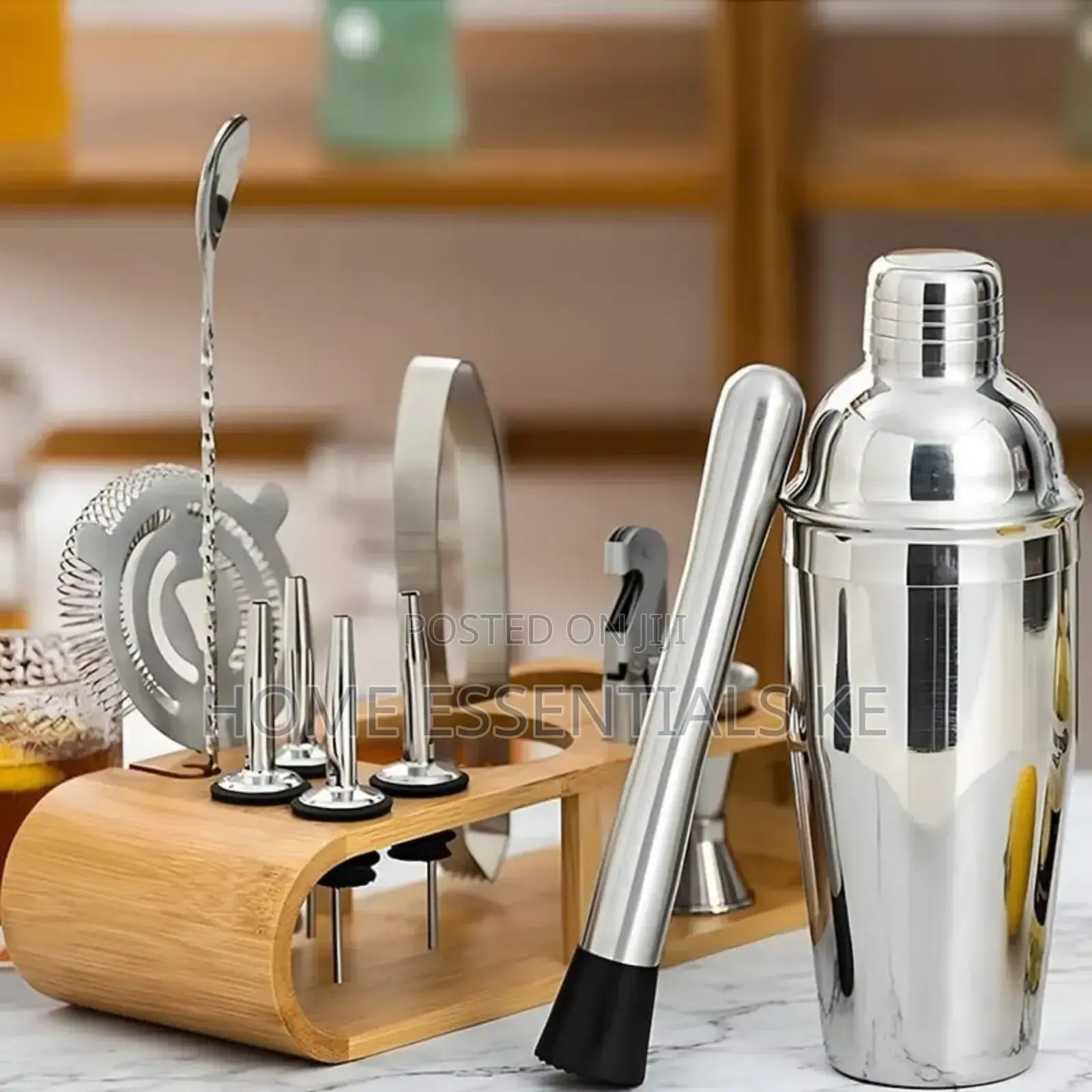 *Cocktail Shaker Set